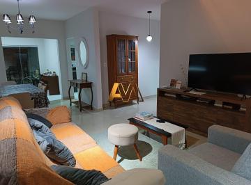 Casa · 200m² · 4 Quartos · 4 Vagas · Casa À Venda No Bairro Pituaçu - Salvador/ba