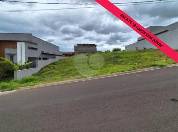 Área de Serviço · Terreno Em Ótima Localização Dentro Condomínio Damha II