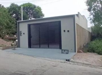 Casa · 180m² · 3 Quartos · 2 Vagas · Casa Para Venda, 3 Quarto (S), Santa Cruz, Cuiabá