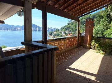 Casa · 500m² · 5 Quartos · 2 Vagas · Sobrado - Próximo a Praia - São Vicente.