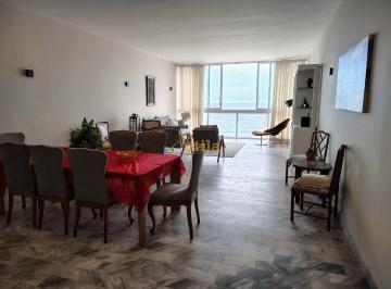 Apartamento · 160m² · 4 Quartos · 1 Vaga · Apto 4 Dorms. Frente Praia, 1 Vaga, Pitangueiras
