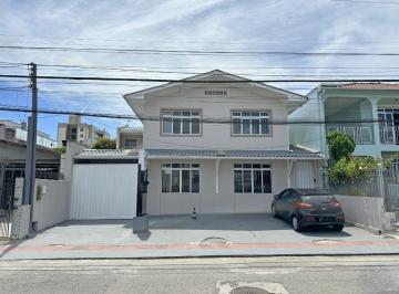 Casa · 235m² · 4 Quartos · 2 Vagas · Casa Para Venda Em Florianópolis, Capoeiras, 4 Dormitórios, 1 Suíte, 3 Banheiros, 2 Vagas