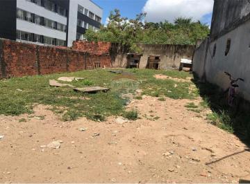 Comercial · 207m² · Aluguel de Terreno de 207 m² Centro de Lauro de Freitas - Boa Localização