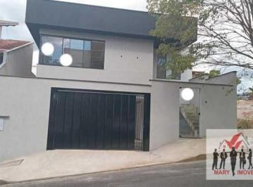 Casa · 205m² · 3 Quartos · 2 Vagas · Casa À Venda No Bairro Jardim Carolina - Poços de Caldas/mg