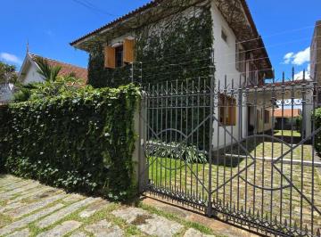 Casa · 520m² · 7 Quartos · 6 Vagas · Casas Padrão Em Poços de Caldas