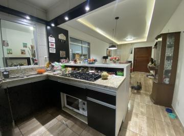 Casa · 123m² · 2 Quartos · 1 Vaga · Excelente Casa Com Amplo Pátio Na João Alves!