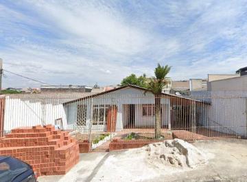 Casa · 100m² · 3 Quartos · 4 Vagas · Casa Terrea, Amplo Quintal. Contendo: 03 Dorm.