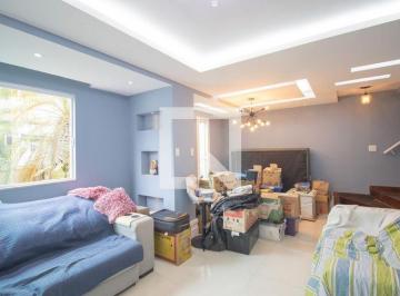 Casa · 240m² · 3 Quartos · 2 Vagas · Imoveis - Em Camarão