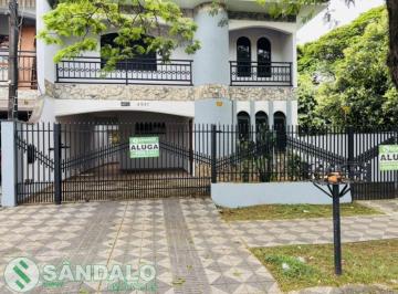 Casa · 204m² · 3 Quartos · 5 Vagas · Locação | Sobrado, Com 3 Dormitórios Em Jardim Alvorada, Maringa