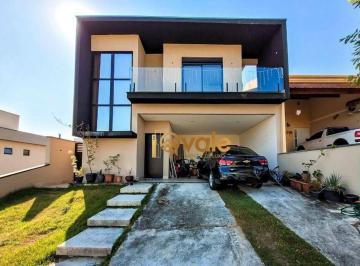 Casa · 223m² · 3 Quartos · 4 Vagas · Casa Em Condomínio Residencial Fogaça, Jacareí/sp de 223 m² 3 Quartos À Venda por R$1.590.000