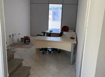 Comercial · 73m² · Sala Em Passo Da Areia, Porto Alegre/rs de 73 m² À Venda por R$140.000