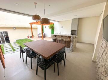 Casa · 193m² · 2 Quartos · 2 Vagas · Casa Em Vila Perreli, Poá/sp de 193 m² 2 Quartos À Venda por R$680.000