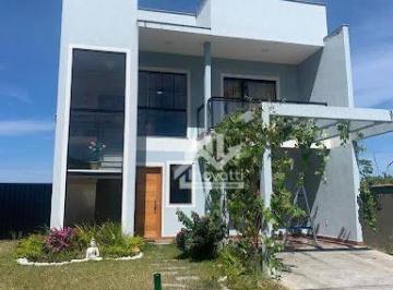 Casa · 130m² · 3 Quartos · 2 Vagas · Casa Em Ubatiba, Maricá/rj de 130 m² 3 Quartos À Venda por R$600.000