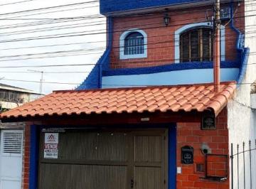 Casa · 230m² · 3 Quartos · 2 Vagas · Sobrado Em Vila Amorim, Suzano/sp de 230 m² 3 Quartos À Venda por R$630.000