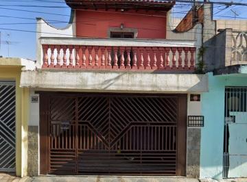 Casa · 176m² · 3 Quartos · 2 Vagas · Sobrado Em Vila Figueira, Suzano/sp de 176 m² 3 Quartos À Venda por R$685.000