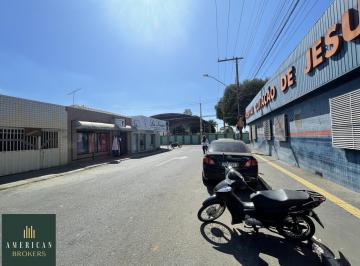 Comercial · 470m² · 7 Quartos · 1 Vaga · Comercial À Venda - No Setor Campinas