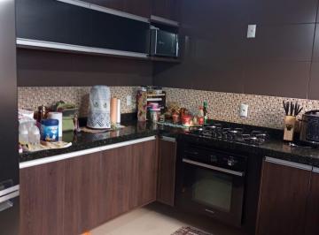 Casa · 250m² · 3 Quartos · 2 Vagas · Casa Em Jardim Do Vale, Jacareí/sp de 0 m² 3 Quartos À Venda por R$400.000