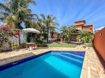 Casa · 200m² · 5 Quartos · 3 Vagas · Casa Em Enseada Azul, Guarapari/es de 0 m² 5 Quartos À Venda por R$2.600.000