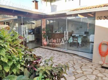 NULL · Casa Residencial Disponível Para Venda No Bairro Nova Uberlândia Em Uberlândia - Mg