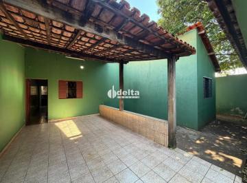 Casa · 100m² · 3 Quartos · 1 Vaga · Casa Residencial Com 3 Quartos Disponível Para Locação E Venda No Bairro Laranjeiras Em Uberlândia - m