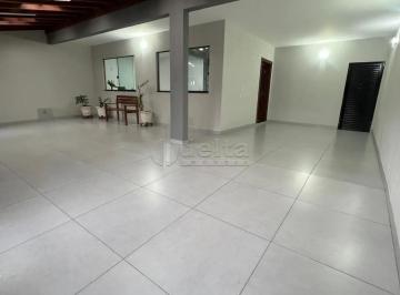 Casa · 250m² · 3 Quartos · 2 Vagas · Casa Com 3 Quartos Sendo 1 Suíte Disponível Para Venda No Bairro Jardim Patrícia Em Uberlândia Mg