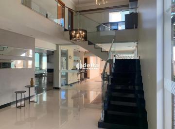 Casa · 360m² · 3 Quartos · 4 Vagas · Linda Casa No Condomínio Paradiso Ecológico Disponível Para Locação Em Uberlândia - Mg