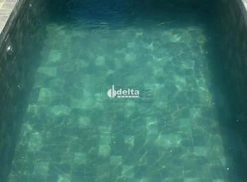 Casa · 360m² · 3 Quartos · 4 Vagas · Casa No Condomínio Splendido Disponível Para Venda Em Uberlândia - Mg