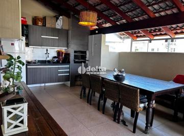 Apartamento · 175m² · 4 Quartos · 2 Vagas · Apartamento Com 4 Quartos, Sendo 2 Suítes, Disponível Para Venda No Bairro Tabajaras Em Uberlândia