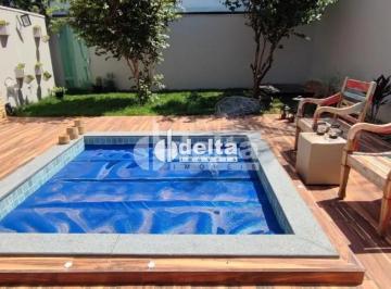 Casa · 400m² · 3 Quartos · 2 Vagas · Casa No Condomínio Paradiso Ecológico Disponível Para Venda No Bairro Alto Umuarama Em Uberlândia - Mg