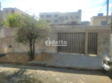 Casa · 360m² · 2 Quartos · 2 Vagas · Casa Disponível Para Venda No Bairro Daniel Fonseca Em Uberlândia - Mg