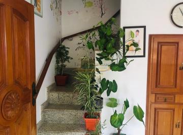 Casa · 163m² · 3 Quartos · 2 Vagas · Sobrado Em Marapé, Santos/sp de 163 m² 3 Quartos À Venda por R$1.050.000