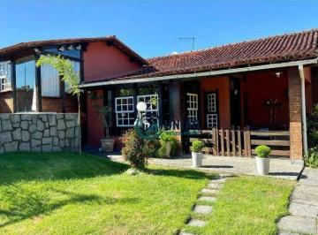 Casa · 350m² · 3 Quartos · 3 Vagas · Casa Em Mata Paca, Niterói/rj de 350 m² 3 Quartos À Venda por R$865.000