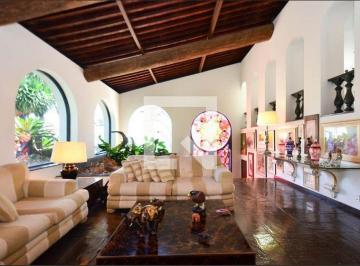 Casa · 580m² · 5 Quartos · 4 Vagas · Imoveis - Em Mangabeiras