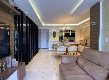 Apartamento · 120m² · 3 Quartos · 1 Vaga · Apartamento Com 3 Dormitórios Na Quadra Mar Para Locação Anual Em Balneário Camboriú