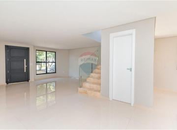Casa · 167m² · 3 Quartos · 2 Vagas · Sobrado Novo Com 3 Suítes No Condomínio Green Tree No Pinheirinho!