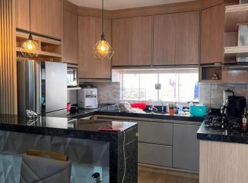 Casa · 115m² · 3 Quartos · 4 Vagas · Excelente Sobrado Padrão Em Serrana