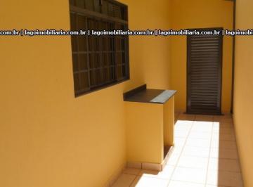 Casa · 90m² · 3 Quartos · 2 Vagas · Casa de 03 Quartos Para Locação - Jardim Macedo