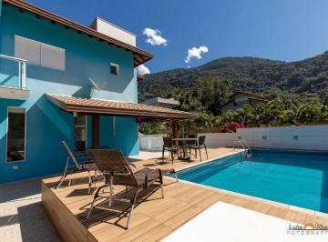 Casa · 275m² · 3 Quartos · 2 Vagas · Casa de 165 m² Com 03 Suítes À Venda - Praia Da Lagoinha - Ubatuba