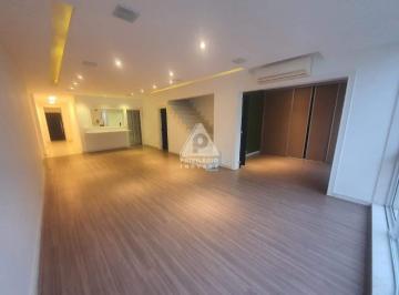 Apartamento · 340m² · 5 Quartos · 1 Vaga · Luxuosa Cobertura Triplex Na Quadra Da Praia – 5 Suítes E Vista Mar