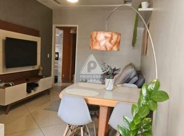 Apartamento · 67m² · 2 Quartos · 1 Vaga · Lindo Apartamento Mobiliado À Venda No Maracanã