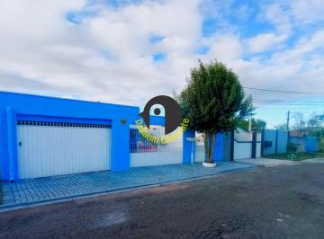 Casa · 127m² · 3 Quartos · 2 Vagas · Casa Em Cajuru, Curitiba/pr de 127 m² 3 Quartos À Venda por R$490.000