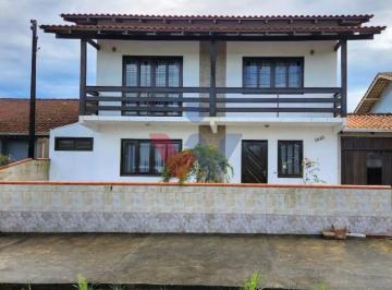 Casa · 313m² · 4 Quartos · Sobrado Em, São Francisco Do Sul/sc de 313 m² 4 Quartos À Venda por R$650.000