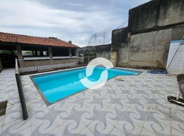 Casa · 413m² · 4 Quartos · 2 Vagas · Casa Em São Lourenço, Niterói/rj de 413 m² 4 Quartos À Venda por R$650.000