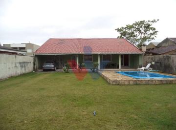 Casa · 239m² · 4 Quartos · 4 Vagas · Casa Em Brejatuba, Guaratuba/pr de 239 m² 4 Quartos À Venda por R$1.680.000
