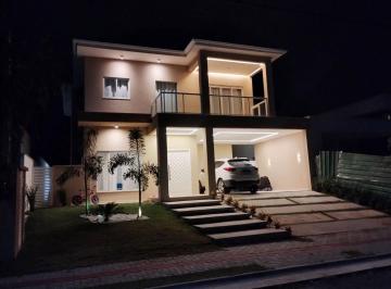 Casa · 303m² · 4 Quartos · 2 Vagas · Casa Em Marica, Maricá/rj de 303 m² 4 Quartos À Venda por R$1.590.000