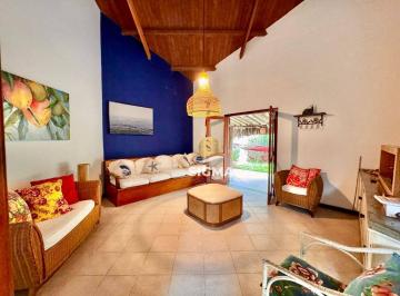 Casa · 280m² · 3 Quartos · 2 Vagas · Casa Em Pernambuco II, Guarujá/sp de 280 m² 3 Quartos À Venda por R$950.000