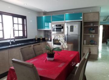Casa · 248m² · 5 Quartos · 2 Vagas · Sobrado Em Jardim Quaresmeira, Suzano/sp de 248 m² 5 Quartos À Venda por R$900.000
