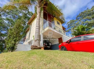 Casa · 167m² · 5 Quartos · 2 Vagas · Casa Em Bom Retiro, Teresópolis/rj de 167 m² 5 Quartos À Venda por R$1.100.000