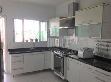 Casa · 210m² · 3 Quartos · 3 Vagas · Sobrado Em Vila Guilhermina, São Paulo/sp de 210 m² 3 Quartos À Venda por R$950.000