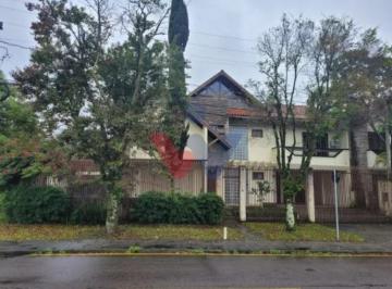 Casa · 211m² · 3 Quartos · 2 Vagas · Casa Em Hauer, Curitiba/pr de 211 m² 3 Quartos À Venda por R$975.000